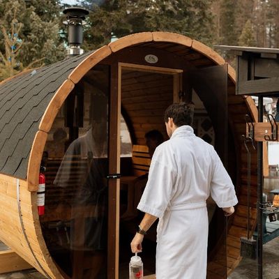 Fashion Eco Friendly Outdoor 2-4 Person Traditional Steam Sauna Hemlock/Red Cedar for Garden