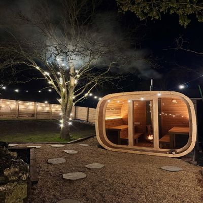 Factory Supplier Traditional Sauna for 6-8 Person with Electric Sauna Stove